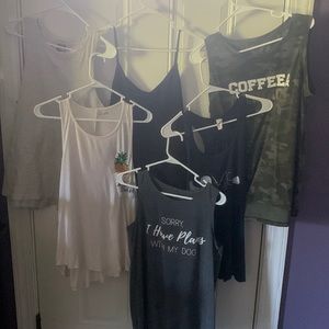 *BUNDLE* 6 tank tops!